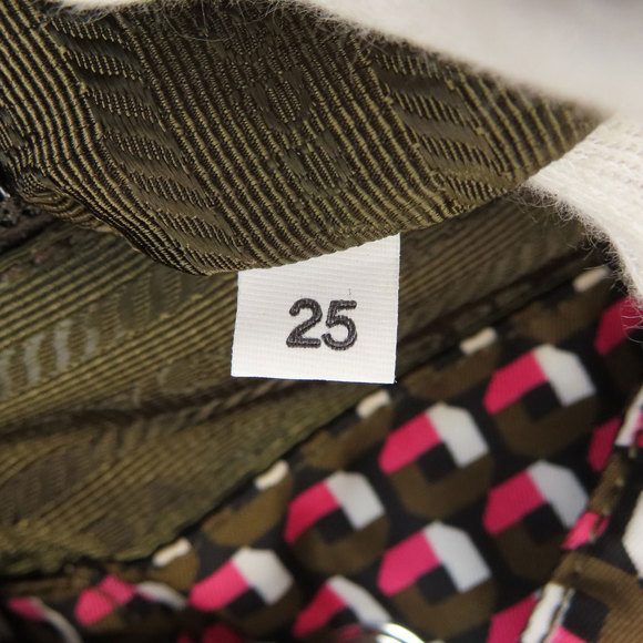 Prada Daypack Backpack Rucksack Nylon - Picture 6 of 9